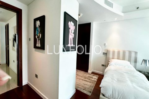 Appartamento in affitto a International City, Dubai, EAU 3 camere da letto, 246 mq. № 627264 - foto 10
