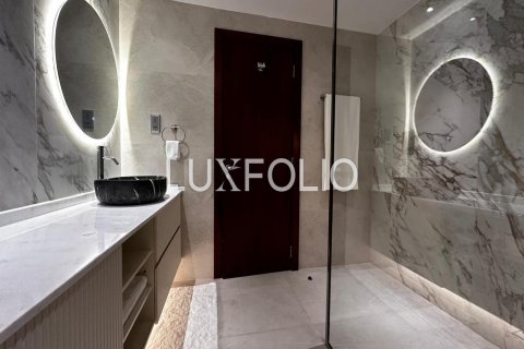 Appartamento in affitto a International City, Dubai, EAU 3 camere da letto, 246 mq. № 627264 - foto 12