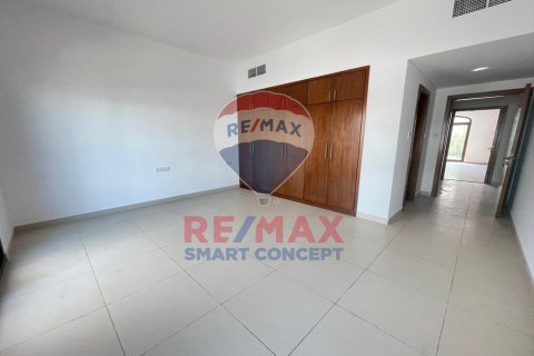 Vila u Al Salam Street, Abu Dhabi, UAE 3 spavaćih soba, 209 m2 Br. 546157 - fotografija 12