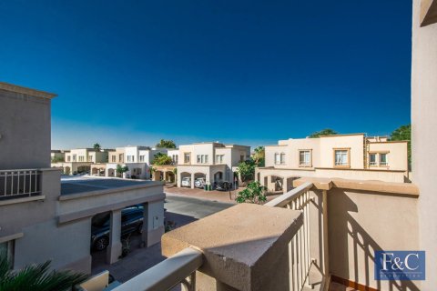 Řadový dům v The Springs, Dubai, SAE 2 ložnice, 263 m² Č.: 704769 - fotografie 16