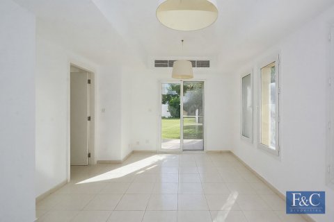 Řadový dům v The Springs, Dubai, SAE 2 ložnice, 263 m² Č.: 704769 - fotografie 5
