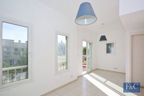 Řadový dům v The Springs, Dubai, SAE 2 ložnice, 263 m² Č.: 704769 - fotografie 14