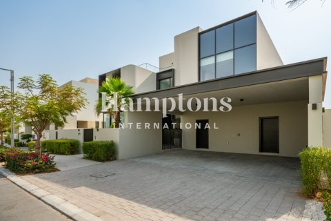 Vila u gradu Dubai Hills Estate, Dubai, UAE 5 spavaće sobe, 662.77 m2 Br. 725868