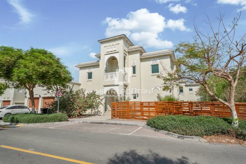 Al Furjan, Dubai, UAE의 빌라 침실 4개, 502제곱미터 번호 664261