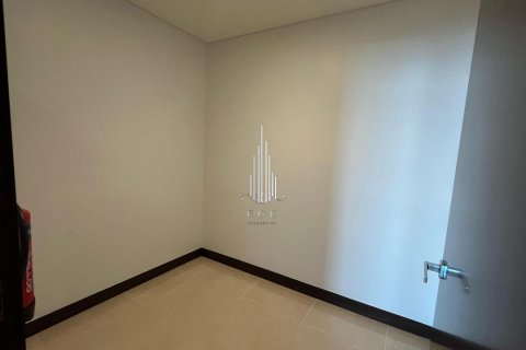 Apartament de închiriat în The Marina, Abu Dhabi, EAU 2 dormitoare, 150.9 mp.  №457574 - poză 17