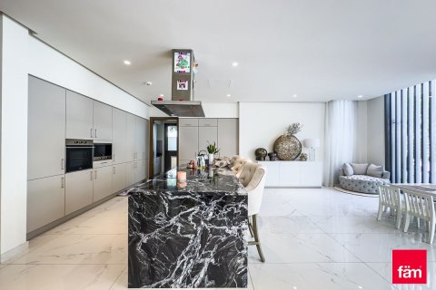 Huvila Al Furjan, Dubai, Arabiemiraatit 6 makuuhuonetta, 610.4 m2 № 769255 - kuva 6