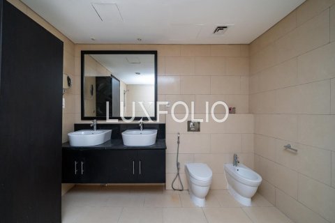 Apartment sa Jumeirah Lake Towers, Dubai, UAE 1 silid-tulugan, 115 sq.m. № 628290 - larawan 15