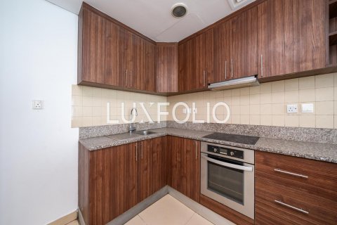 Apartment sa Jumeirah Lake Towers, Dubai, UAE 1 silid-tulugan, 115 sq.m. № 628290 - larawan 7