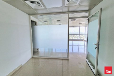 Office in Dubai, UAE 102 sq.m. № 702694 - photo 9