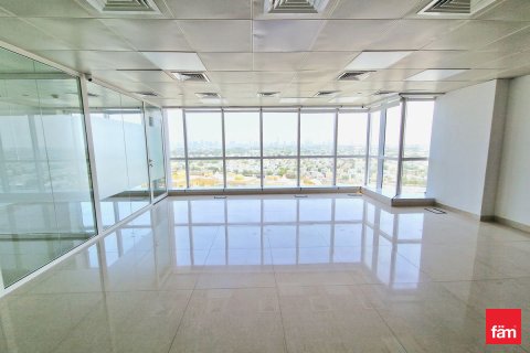 Office in Dubai, UAE 102 sq.m. № 702694 - photo 6