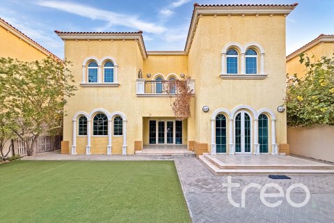 Vilë në Jumeirah Park, Dubai, Emiratet e Bashkuara Arabe 3 dhoma gjumi, 284.56 m2. № 741145