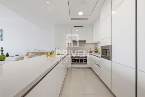 Lakás itt: Al Wasl, Dubai, EAE, 3 hálószoba, 179.58 m², azonosító: 761892 - fénykép 5