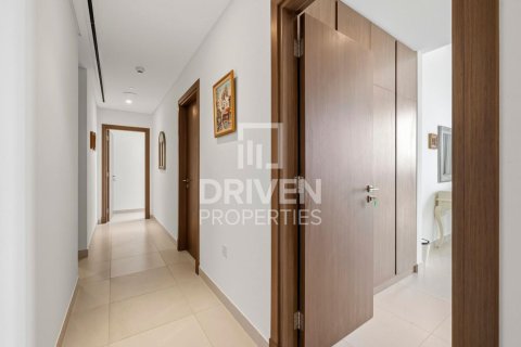 Lakás itt: Al Wasl, Dubai, EAE, 3 hálószoba, 179.58 m², azonosító: 761892 - fénykép 8