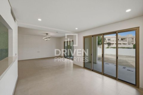ویلا برای اجاره در Jebel Ali، Dubai، امارات متحده عربی 4 خوابه ، 567.82 متر مربع ، شماره 757117 - تصویر 4