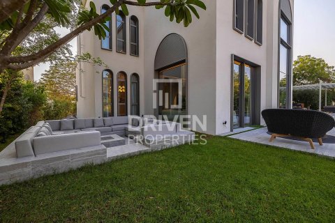 Vila u Jumeirah Islands, Dubai, UAE 4 spavaćih soba, 1001.22 m2 Br. 757113 - fotografija 28