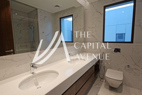 Kaupunkipientalo Abu Dhabi, Arabiemiraatit 3 makuuhuonetta, 228.82 m2 № 764484 - kuva 10