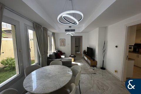 Vila u gradu The Springs, Dubai, UAE 2 spavaće sobe, 167 m2 Br. 666877