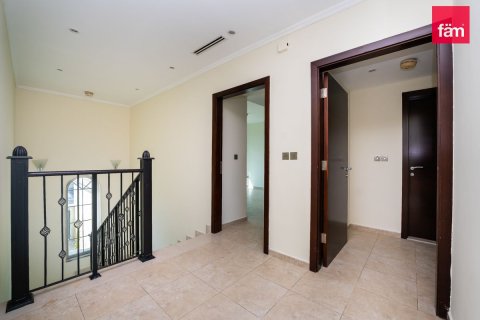 Vila di Dubai, UEA 3 kamar tidur, 520.4 m2 nomor 701302 - foto 8