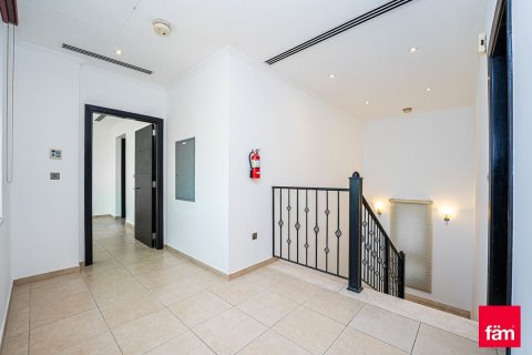 Vila di Dubai, UEA 3 kamar tidur, 520.4 m2 nomor 701302 - foto 7