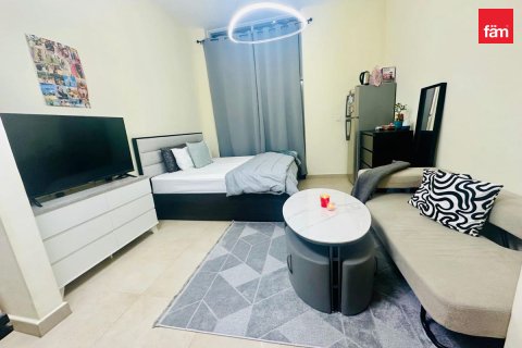 Apartment in Al Furjan, Dubai, UAE 35.8 sq.m. № 763065 - photo 2
