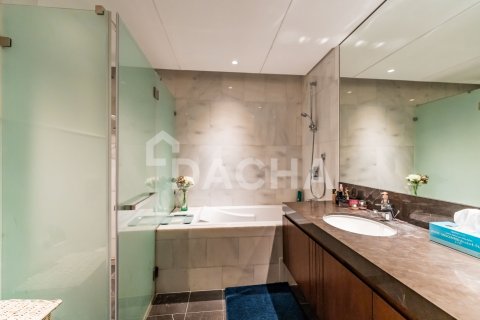 Apartment til salg i Jumeirah Lake Towers, Dubai, UAE 3 soveværelser, 174 kvm № 758628 - foto 12