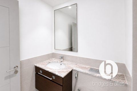 Lakás itt: Downtown Dubai (Downtown Burj Dubai), EAE, 2 hálószoba, 105 m², azonosító: 763922 - fénykép 17