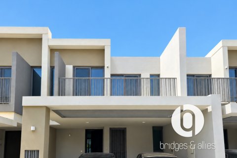 Βίλα σε Tilal Al Ghaf, Dubai, ΗΑΕ 3 υπνοδωμάτια, 199 τ.μ. Αρ. 763924
