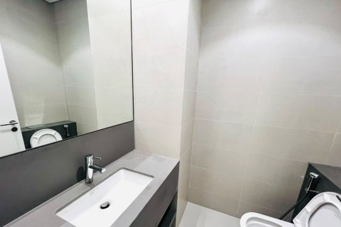 Villa en alquiler en Tilal City, Sharjah, EAU 5 dormitorios, 678.56 m2 № 764278 - foto 17