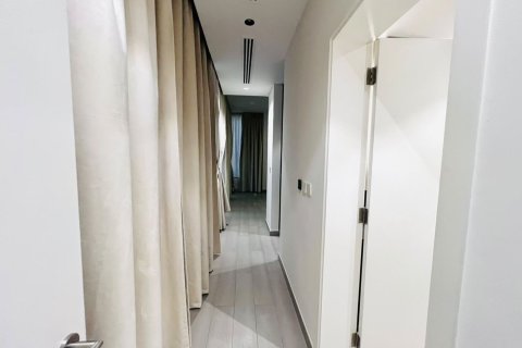Villa en alquiler en Tilal City, Sharjah, EAU 5 dormitorios, 678.56 m2 № 764278 - foto 28