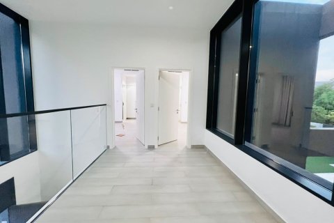 Villa en alquiler en Tilal City, Sharjah, EAU 5 dormitorios, 678.56 m2 № 764278 - foto 27