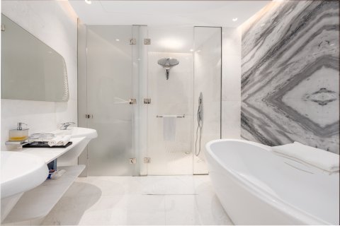 Apartamento en alquiler en Business Bay, Dubai, EAU 1 dormitorio, 82.75 m2 № 764276 - foto 10