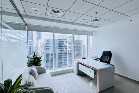 Oficina en alquiler en Business Bay, Dubai, EAU 61 m2 № 720105 - foto 3
