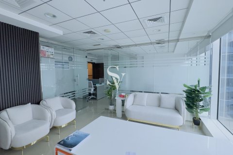 Oficina en alquiler en Business Bay, Dubai, EAU 61 m2 № 720105 - foto 9