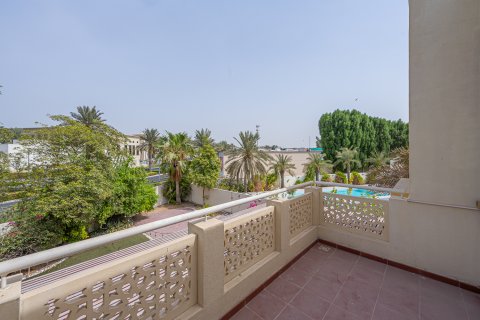 Villa zur Miete in Meadows, Dubai, VAE 5 Schlafzimmer, 788.94 m2 Nr. 759881 - Foto 12