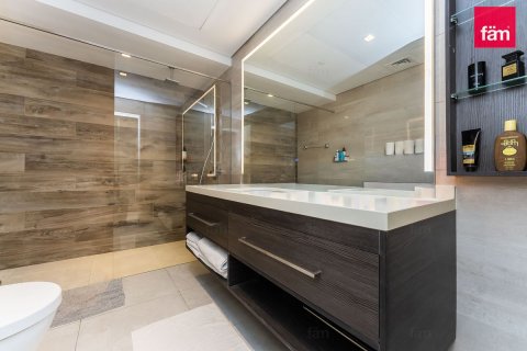 Appartamento in vendita a Dubai, EAU 1 camera da letto, 79.1 mq. № 710172 - foto 12