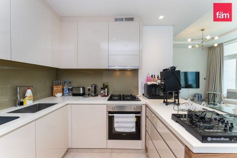 Appartamento in vendita a Dubai, EAU 1 camera da letto, 79.1 mq. № 710172 - foto 7