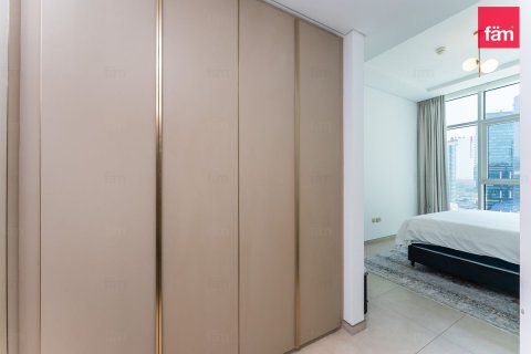 Appartamento in vendita a Dubai, EAU 1 camera da letto, 79.1 mq. № 710172 - foto 11