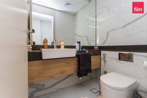 Appartamento in vendita a Dubai, EAU 1 camera da letto, 79.1 mq. № 710172 - foto 13