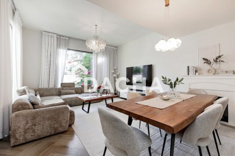 Dubai Hills Estate, UAE의 타운하우스 침실 3개, 195제곱미터 번호 717730