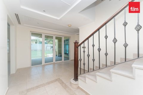 Vila di Dubai, UAE 3 bilik tidur, 700 meter persegi № 732853 - foto 11