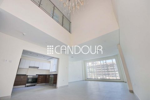Apartamento para arrendamento em Dubai Marina, Dubai, EAU 3 quartos, 221 m2 № 571359 - foto 2