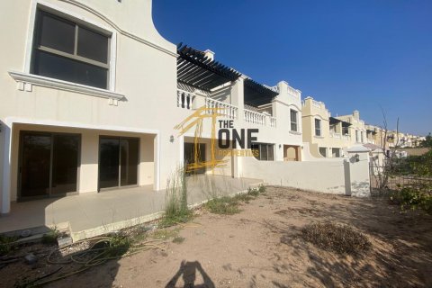 Villa itt: Al Hamra Village, Ras Al Khaimah, EAE, 4 hálószoba, 256 m², azonosító: 578329 - fénykép 17