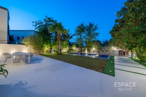 Villa in vendita a Jumeirah Park, Dubai, EAU 4 camere da letto, 307 mq. № 737900 - foto 4