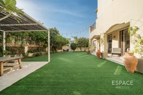 Villa Arabian Ranches, Dubaijā, AAE 5 istabas, 342 m2 Nr. 737898 - attēls 17