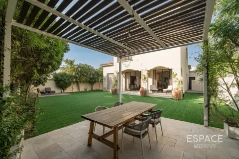 Villa Arabian Ranches, Dubaijā, AAE 5 istabas, 342 m2 Nr. 737898 - attēls 14