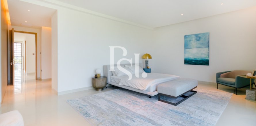 Vilë në Saadiyat Island, Abu Dhabi, Emiratet e Bashkuara Arabe 5 dhoma gjumi, 816 m2. № 716370