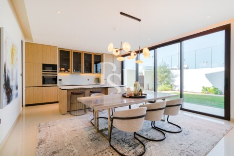 Vilë në Saadiyat Island, Abu Dhabi, Emiratet e Bashkuara Arabe 5 dhoma gjumi, 816 m2. № 716370 - Foto 28