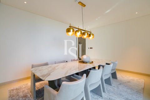 Vilë në Saadiyat Island, Abu Dhabi, Emiratet e Bashkuara Arabe 5 dhoma gjumi, 816 m2. № 716370 - Foto 15
