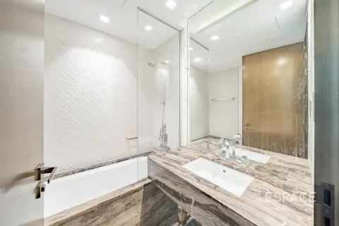 Apartmán v DAMAC HEIGHTS v Dubai Marina, SAE 1 spálňa, 88 m2 č. 650371 - Fotografia 13
