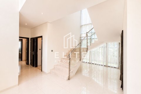 Vila u gradu DAMAC Hills (Akoya by DAMAC), Dubai, UAE 5 spavaće sobe, 465 m2 Br. 760008 - Slika 23